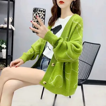 Female Autumn Knitted Cardigan Sweater With Button Casual Long Sleeve V-Neck Women Loose Warm Cardigans Open Stitch Ladies Coat
Female Autumn Knitted Cardigan Sweater With Button Casual Long Sleeve V-Neck Women Loose Warm Cardigans Open Stitch Ladies Coat