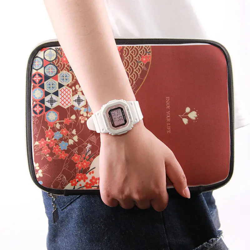 Pouch for iPad 9.7 10.2 11inch Fashion Waterproof Sandwich Liner Protection Bag for iPad 12.9 pro Sleeve High Quality Laptop Bag
Pouch for iPad 9.7 10.2 11inch Fashion Waterproof Sandwich Liner Protection Bag for iPad 12.9 pro Sleeve High Quality Laptop Bag