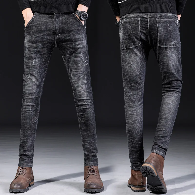 821 # Black And White with Pattern Elasticity Jeans Men's 7 Words Embroidered Korean-style Slim Fit Pants Pants Teenager Student
821 # Black And White with Pattern Elasticity Jeans Men's 7 Words Embroidered Korean-style Slim Fit Pants Pants Teenager Student