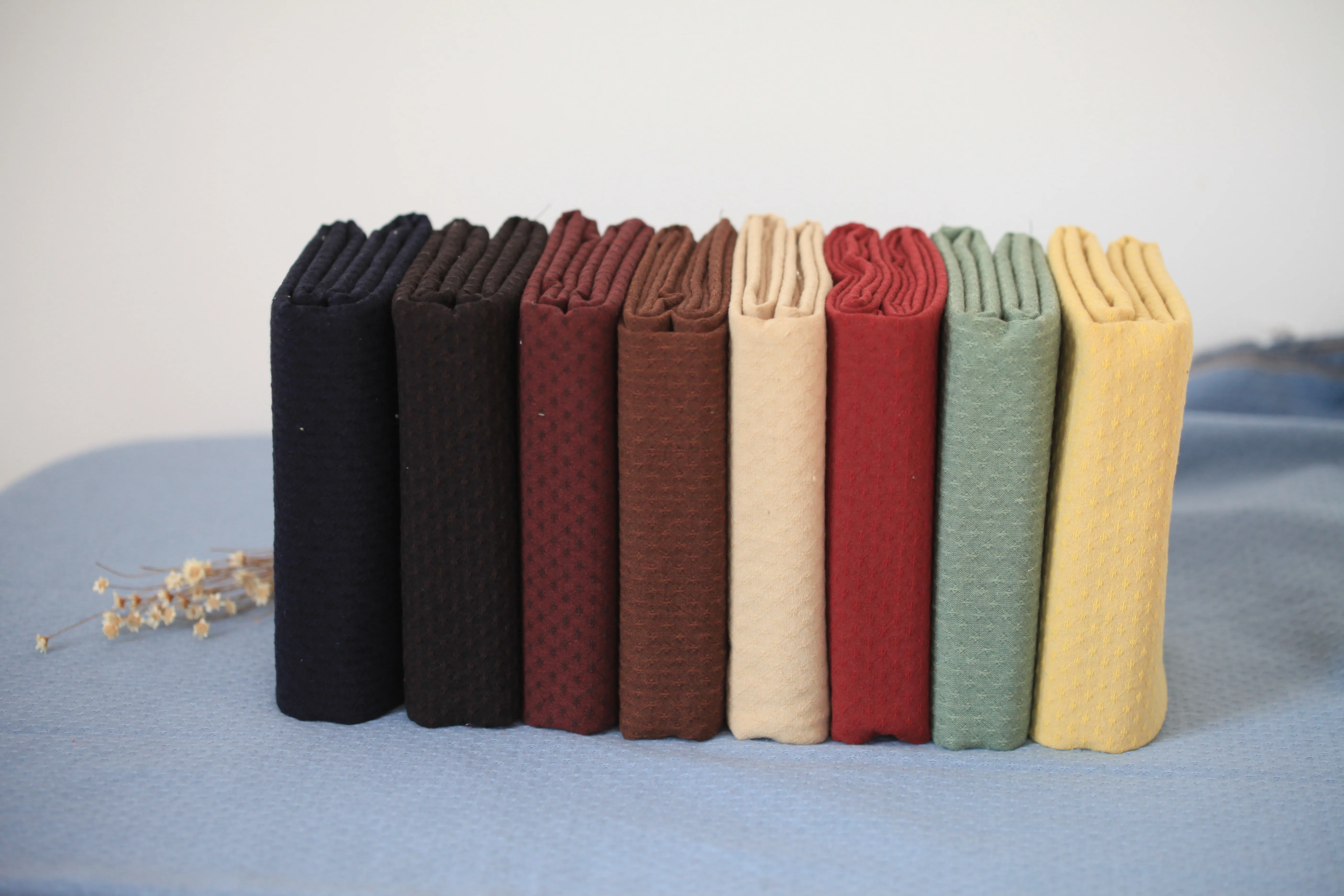 Dailylike Quilting Fabric Printed 100% Cotton Fabrics for Sewing Textile Quilting Curtain Tablecloth Quilting Patchwork Bedding
Dailylike Quilting Fabric Printed 100% Cotton Fabrics for Sewing Textile Quilting Curtain Tablecloth Quilting Patchwork Bedding