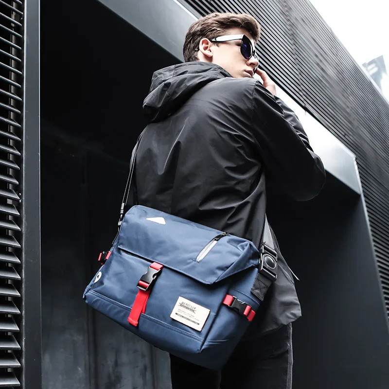 2018 New Style MEN'S Messenger Bag Youth Students Outdoor Fashion Shoulder Bag Fashion Casual Sports Messenger Bag 
2018 New Style MEN'S Messenger Bag Youth Students Outdoor Fashion Shoulder Bag Fashion Casual Sports Messenger Bag