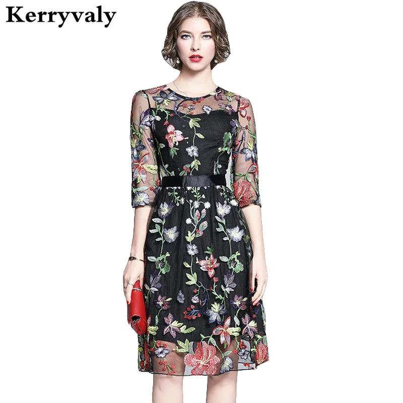 New Autumn Exquisite Floral Embroidery Dress Vestidos Casual Mujer 2019 Retro Black Midi Party Dress Damen Kleider K6832
New Autumn Exquisite Floral Embroidery Dress Vestidos Casual Mujer 2019 Retro Black Midi Party Dress Damen Kleider K6832