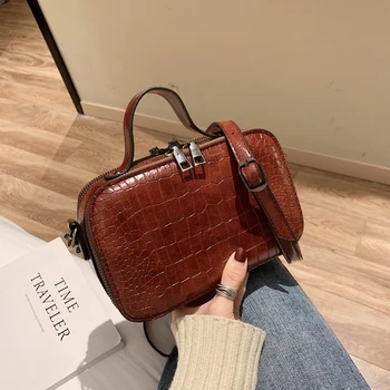 Luxury Brand Crocodile pattern Tote bag 2019 Fashion New Quality Leather Women's Designer Handbag Small Shoulder Messenger Bag 
Luxury Brand Crocodile pattern Tote bag 2019 Fashion New Quality Leather Women's Designer Handbag Small Shoulder Messenger Bag