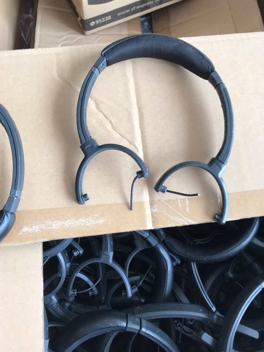 Original Earphone Headband Head Band Frame Assembly for Boss QC 3 QC3 Headphone Original Earphone Headband Head Band Frame Assembly for Boss QC 3 QC3 Headphone
