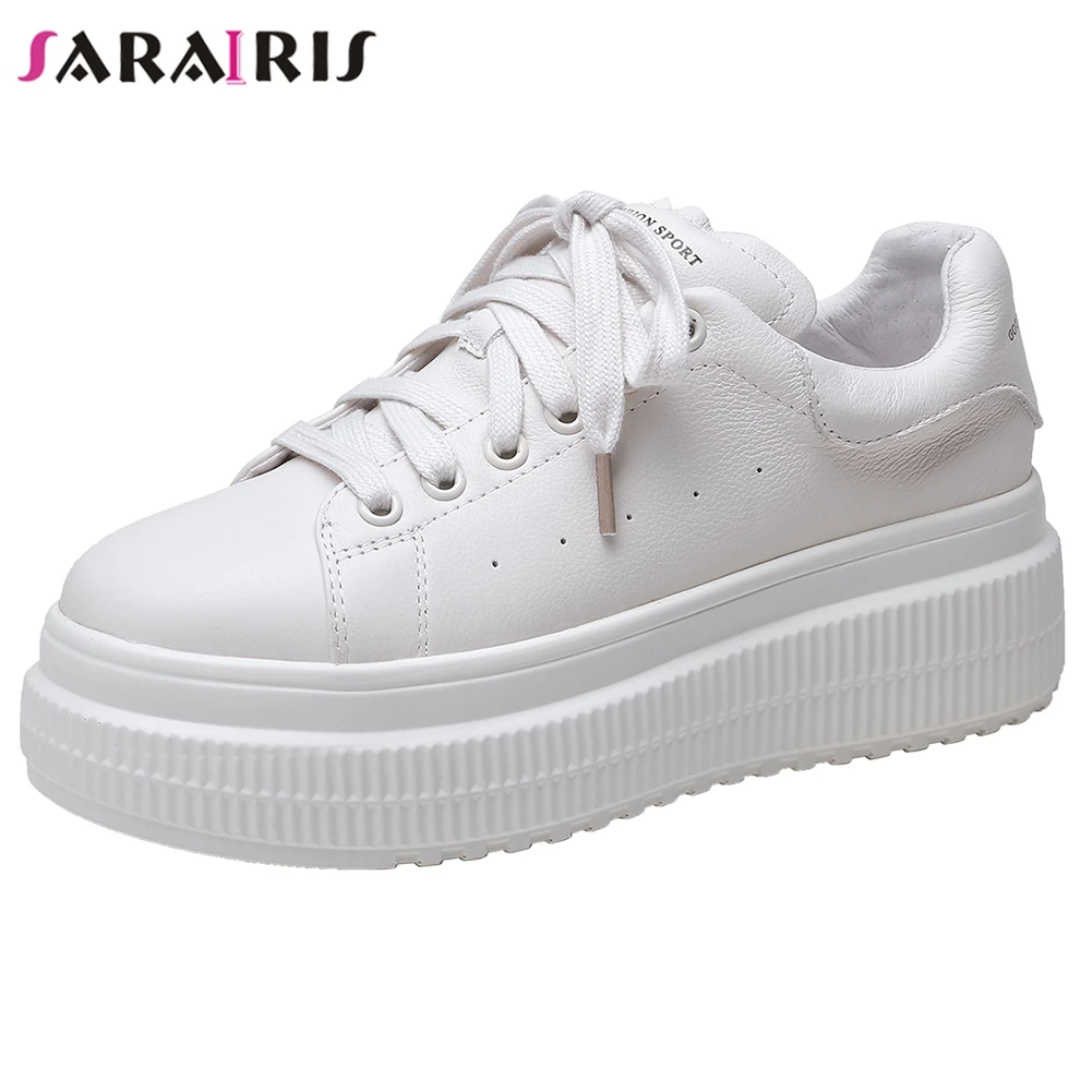 SARAIRIS Brand New Female Fashion Spring Autumn Sneakers Lace Up Casual Flats Women Genuine Leather Flat Platform Shoes Woman
SARAIRIS Brand New Female Fashion Spring Autumn Sneakers Lace Up Casual Flats Women Genuine Leather Flat Platform Shoes Woman