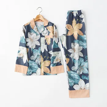 Autumn Vintage Style Pajama Set Women Cotton Three-Color Printing Long-Sleeved Cardigan Sleep Tops Long Pants Pajamas Set Women
Autumn Vintage Style Pajama Set Women Cotton Three-Color Printing Long-Sleeved Cardigan Sleep Tops Long Pants Pajamas Set Women