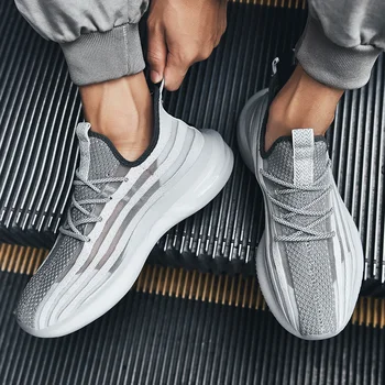 Men's running shoes, 2020 new arrival, men's breathable mesh sports shoes with laces, high quality fashionable non-slip sneakers
Men's running shoes, 2020 new arrival, men's breathable mesh sports shoes with laces, high quality fashionable non-slip sneakers