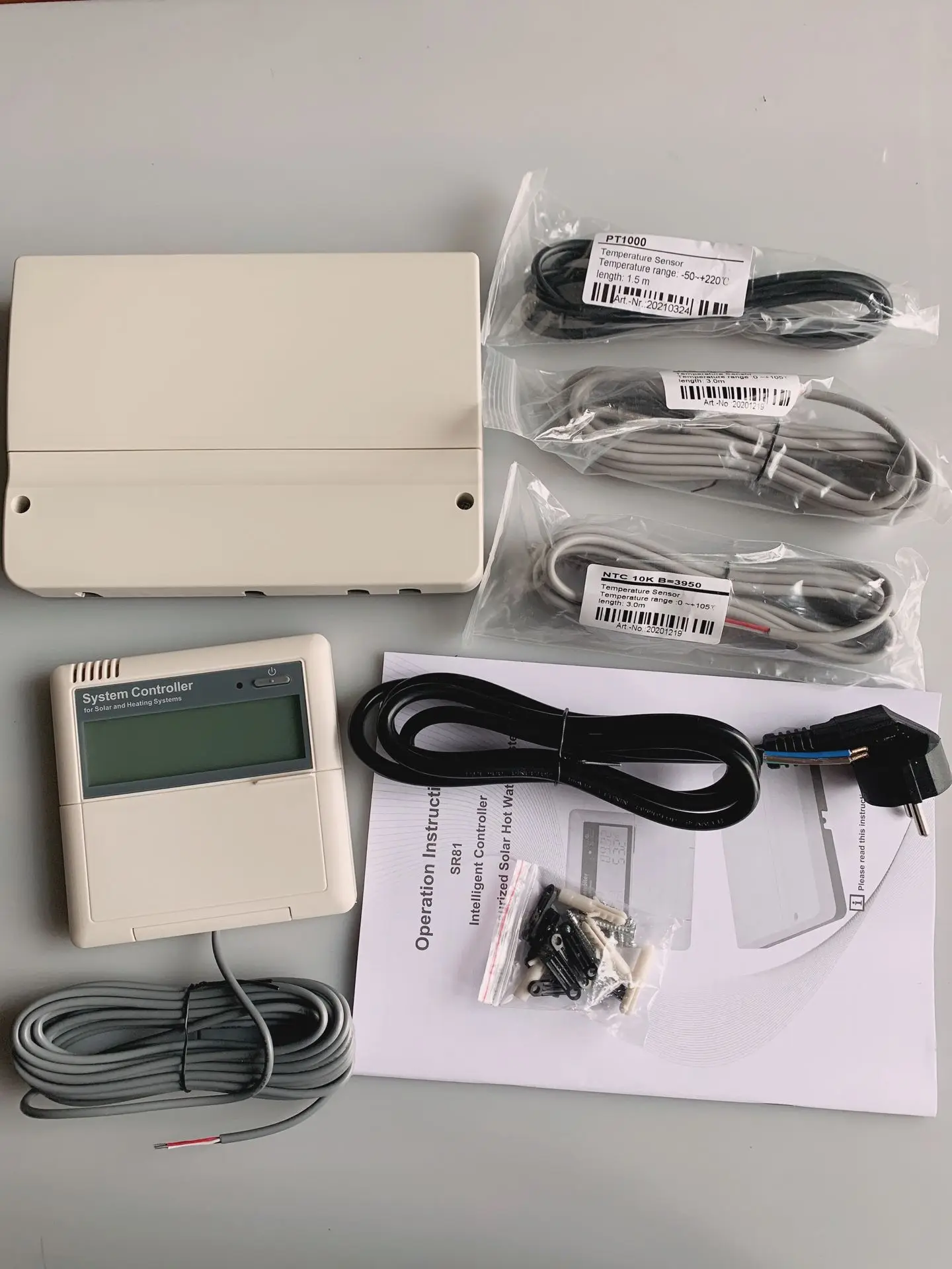 

SR81 ( SR868C8 Updated Version ) Solar Water Heater Controller Suitable for Separated Pressurized Solar System