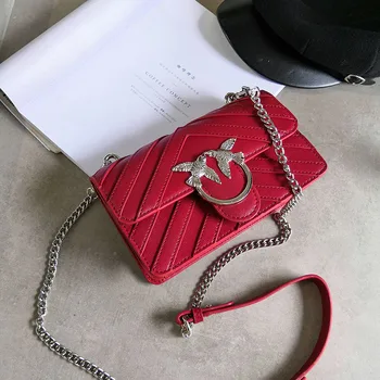 Chain Swallow Bag Women 2020 New Retro Wild Small Square Bag Niche Design Light Luxury Shoulder Messenger Bag Women Handbags
Chain Swallow Bag Women 2020 New Retro Wild Small Square Bag Niche Design Light Luxury Shoulder Messenger Bag Women Handbags