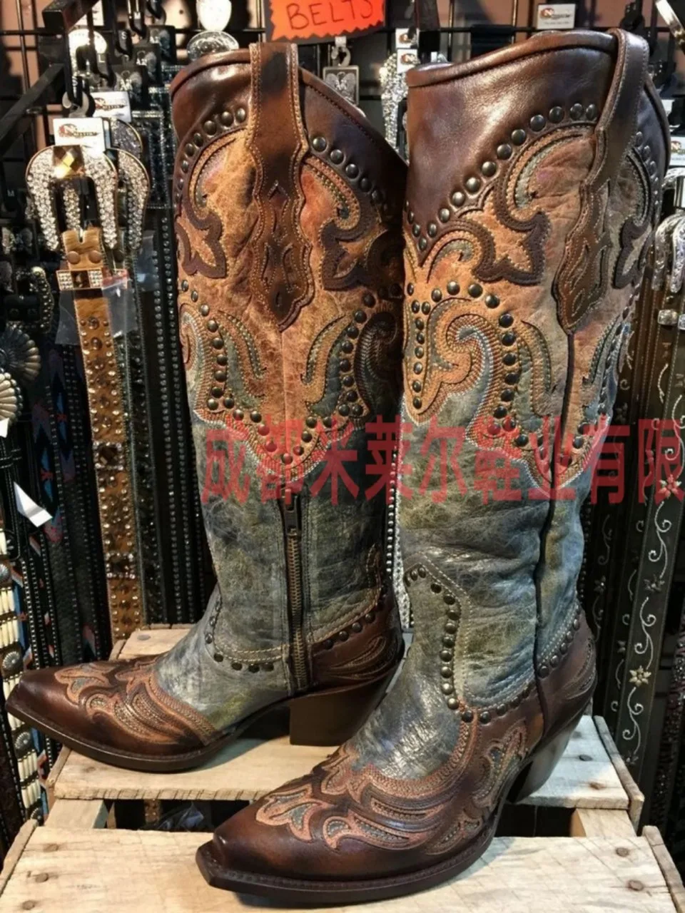 Separate Station New Style 2019 Winter Europe And America Pointed-Toe Rivet Embroidered Ethnic-Style Semi-high Heeled WOMEN'S Sh 
Separate Station New Style 2019 Winter Europe And America Pointed-Toe Rivet Embroidered Ethnic-Style Semi-high Heeled WOMEN'S Sh