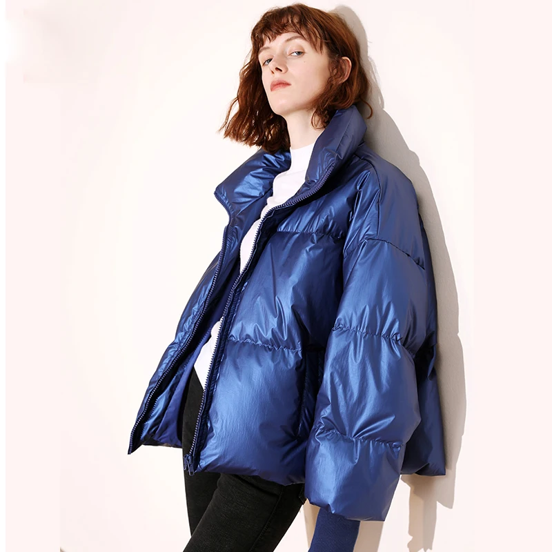 2019 Trendy Glossy White Duck Down Coat Women Winter Street Hipsters Waterproof Stand Collar Leisure Thick Warm Parka Jacket
2019 Trendy Glossy White Duck Down Coat Women Winter Street Hipsters Waterproof Stand Collar Leisure Thick Warm Parka Jacket