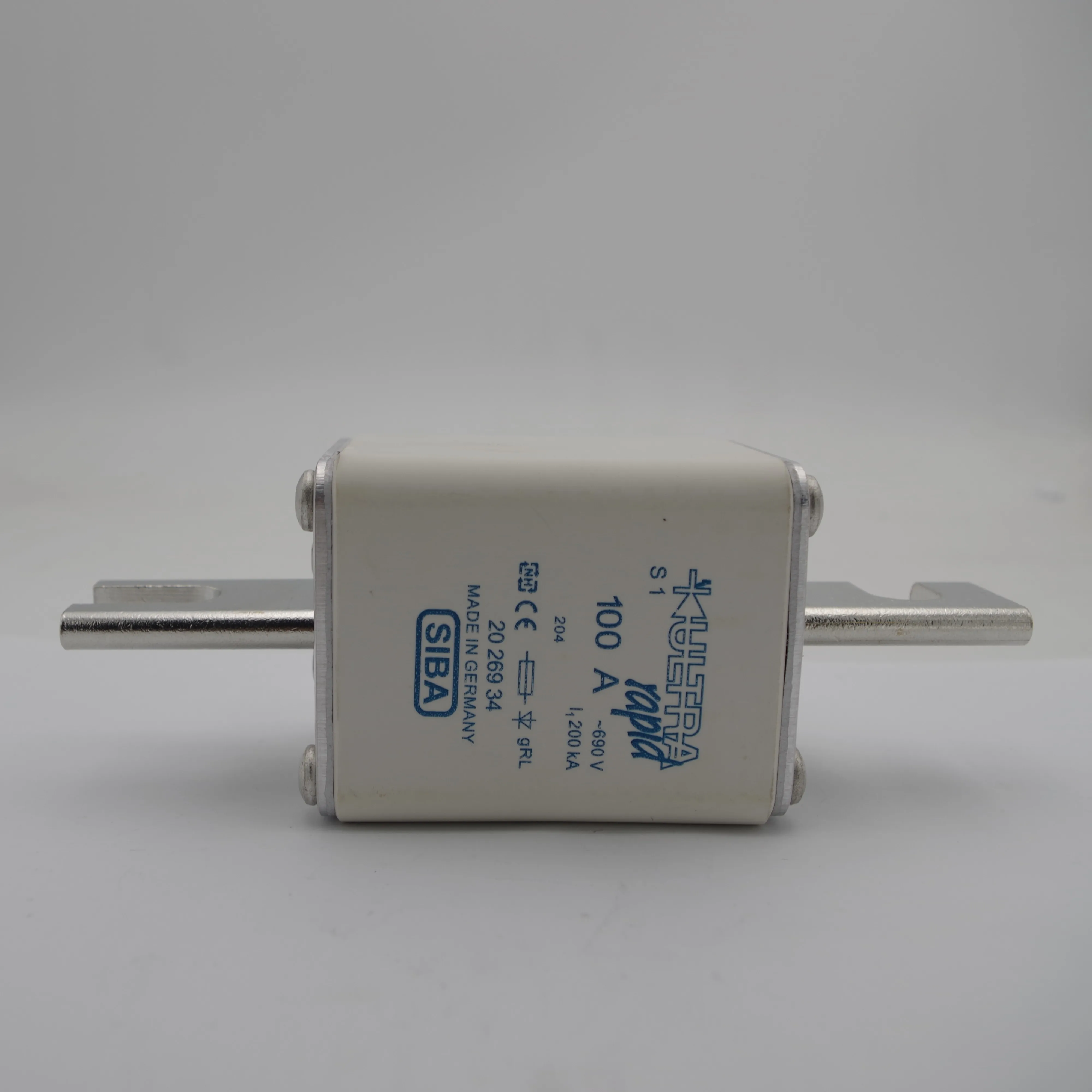 Fuse Link 2026934 thermal fuse 100A 700V power link fuse for Switch Electrical Protection
Fuse Link 2026934 thermal fuse 100A 700V power link fuse for Switch Electrical Protection