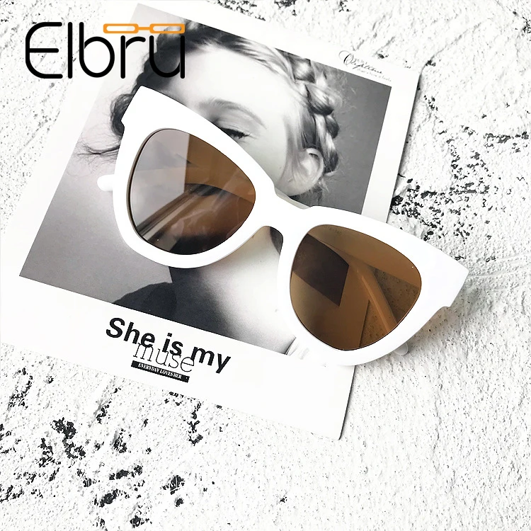 Elbru New Square Sunglasses Fashion Retro Large Frame Sun Glasses Vintage Shade Mirror For Ladies Eyewear oculos feminino
Elbru New Square Sunglasses Fashion Retro Large Frame Sun Glasses Vintage Shade Mirror For Ladies Eyewear oculos feminino