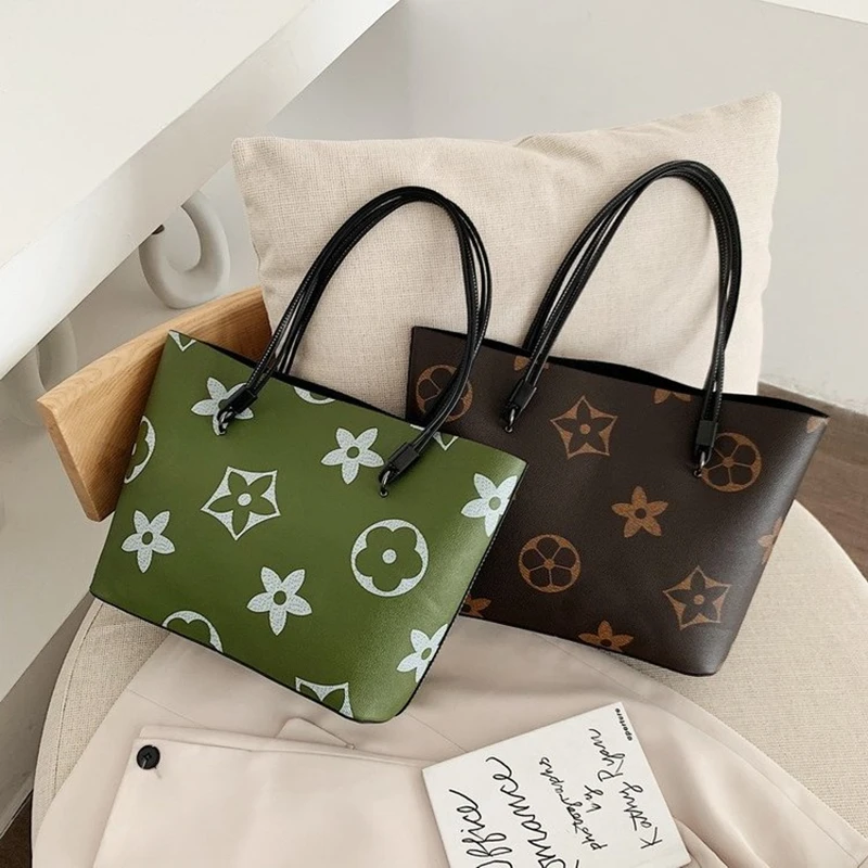 Large Capacity Monogram Bag Quality Leather Designer Handbag High Quality Women Onthego on The Go Louis Brand Luxury Channels GG
Large Capacity Monogram Bag Quality Leather Designer Handbag High Quality Women Onthego on The Go Louis Brand Luxury Channels GG