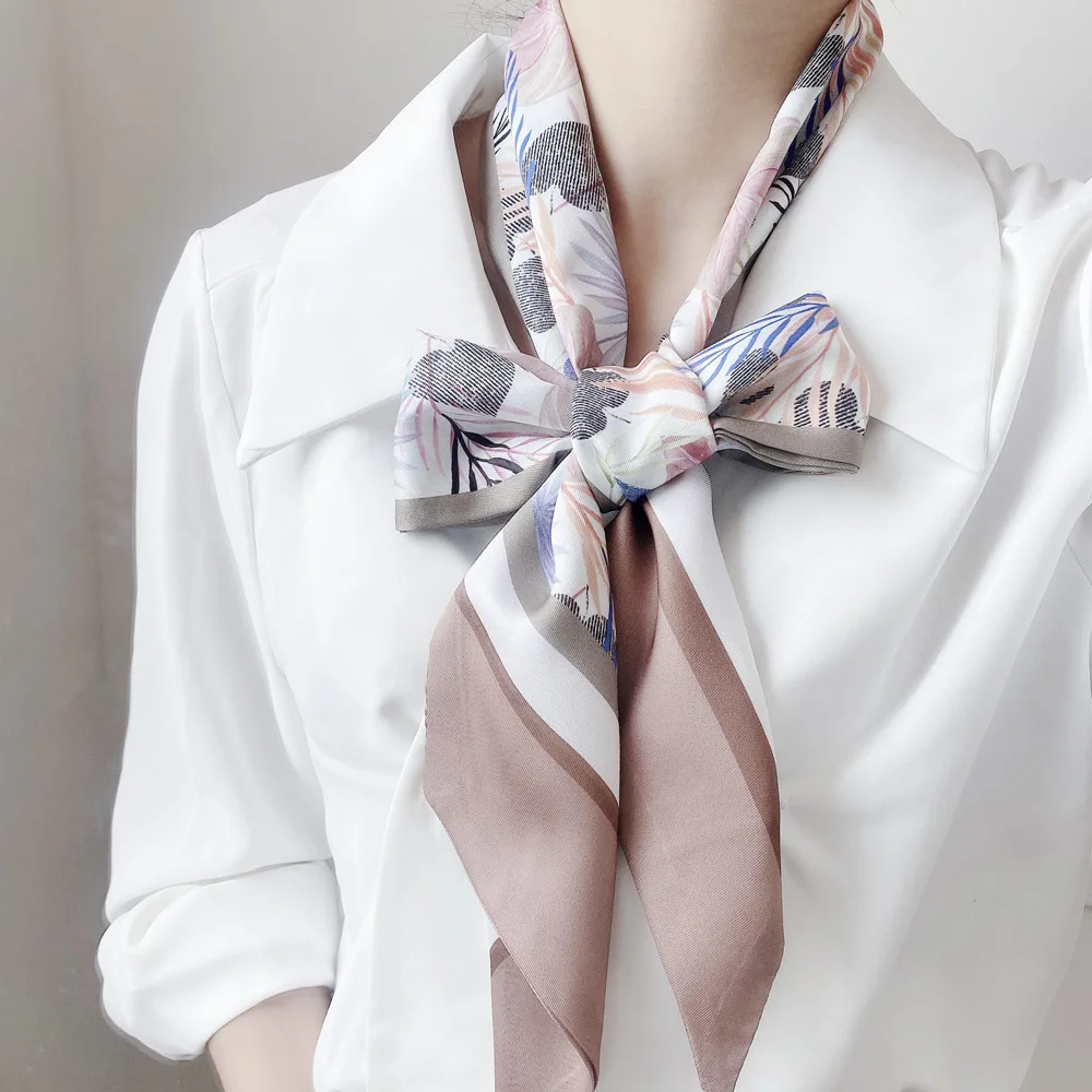 (150x13cm) 2020 New Beveled long scarf double-layer double-sided elegant temperament scarf large streamer
(150x13cm) 2020 New Beveled long scarf double-layer double-sided elegant temperament scarf large streamer