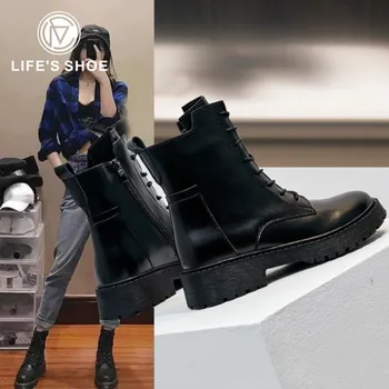 Winter Women Black Ankle Boot Genuine Leather 2020 Fashion Warm Motorcycle Rubber Non-slip Waterproof Female Platform Boots
Winter Women Black Ankle Boot Genuine Leather 2020 Fashion Warm Motorcycle Rubber Non-slip Waterproof Female Platform Boots
