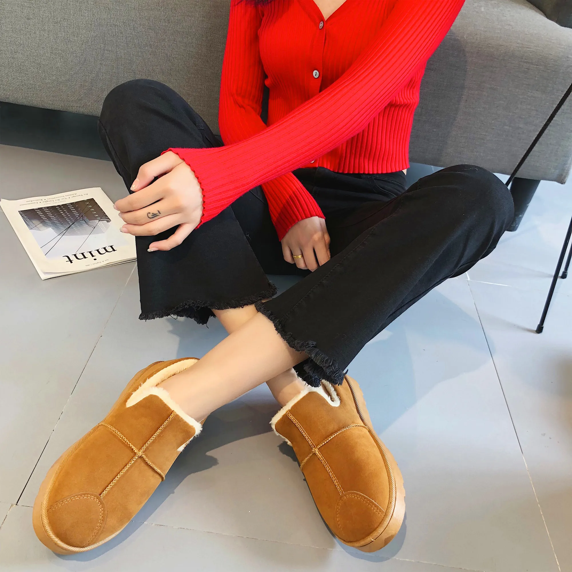 Joker simple Women Shoes Winter Women Flats Light Winter Shoes Woman Causal Chaussures Femme Comfortable Winter Sneakers Female
Joker simple Women Shoes Winter Women Flats Light Winter Shoes Woman Causal Chaussures Femme Comfortable Winter Sneakers Female