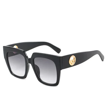 2020 Luxury Square Sunglasses Women Brand Designer Shades Retro Big Sun Glasses Vintage Gradient Male Oculos Feminino 
2020 Luxury Square Sunglasses Women Brand Designer Shades Retro Big Sun Glasses Vintage Gradient Male Oculos Feminino