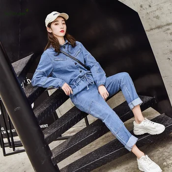 Streetwear Blue Denim Cargo Pants Jumpsuit Women Long Sleeve Lace Up Belt Patchwork Loose Jeans Overalls Harajuku Button Romper
Streetwear Blue Denim Cargo Pants Jumpsuit Women Long Sleeve Lace Up Belt Patchwork Loose Jeans Overalls Harajuku Button Romper