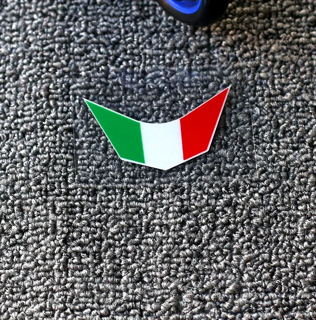 1PCS Italy National Flag Motorcycle Head Sticker Decals Reflective for Piaggio 83x50mm
1PCS Italy National Flag Motorcycle Head Sticker Decals Reflective for Piaggio 83x50mm