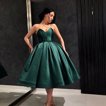 Robe De Soiree Ball Gown Prom Dresses 2020 Royal Blue Short Sexy Sweetheart Neck Women Party Night Formal Evening Dress Vestidos
Robe De Soiree Ball Gown Prom Dresses 2020 Royal Blue Short Sexy Sweetheart Neck Women Party Night Formal Evening Dress Vestidos