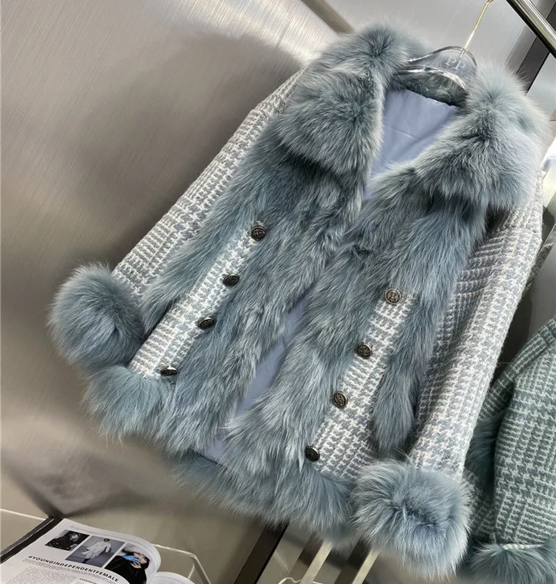 Small fragrant Tweed Wool Patchwork Real Fox Fur Coat double breasted warm winter coat women
Small fragrant Tweed Wool Patchwork Real Fox Fur Coat double breasted warm winter coat women