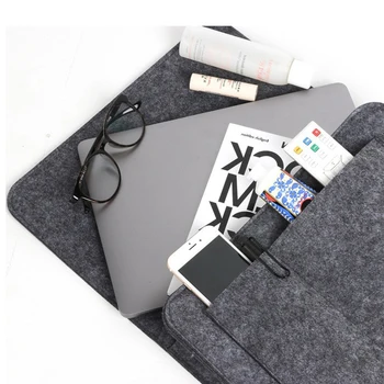 Bed Sofa Side Hanger Holder Bag Bedside Essentials Pocket Hanging Storage Organizer for Remote Control,Phone,Magazine,Tablet
Bed Sofa Side Hanger Holder Bag Bedside Essentials Pocket Hanging Storage Organizer for Remote Control,Phone,Magazine,Tablet