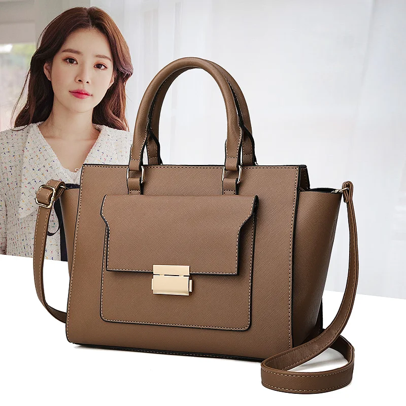 YILIAN2020's new handbag is a stylish all-in-one shoulder bag with a high-volume ladies' bag
YILIAN2020's new handbag is a stylish all-in-one shoulder bag with a high-volume ladies' bag