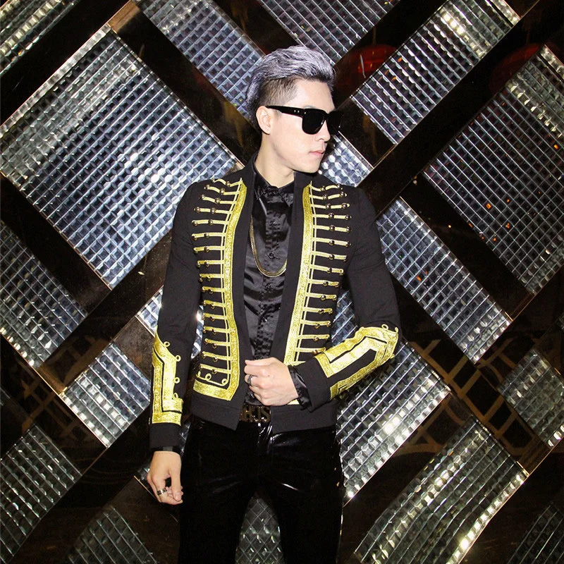 Small Court Wind Golden Band Photography Man's Suit The Tide Division Self-cultivation Loose Coat Man Autumn Handsome
Small Court Wind Golden Band Photography Man's Suit The Tide Division Self-cultivation Loose Coat Man Autumn Handsome