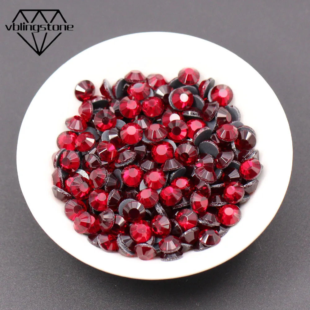 Hot Sale Hotfix Rhinestone Iron On Crystal Siam Flatback Strass Hot Fix Glass Stone For Wedding Decoration DIY Crafts ss6-ss30
Hot Sale Hotfix Rhinestone Iron On Crystal Siam Flatback Strass Hot Fix Glass Stone For Wedding Decoration DIY Crafts ss6-ss30