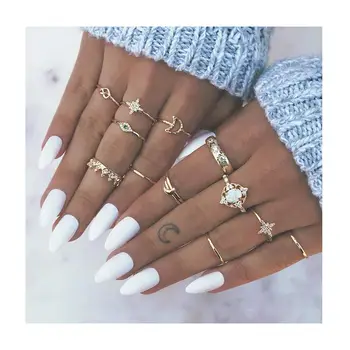 Boho Knuckle Rings Vintage Crystal Joint Knuckle Ring Set with Cresent for Women and Girls.(13Pcs)
Boho Knuckle Rings Vintage Crystal Joint Knuckle Ring Set with Cresent for Women and Girls.(13Pcs)