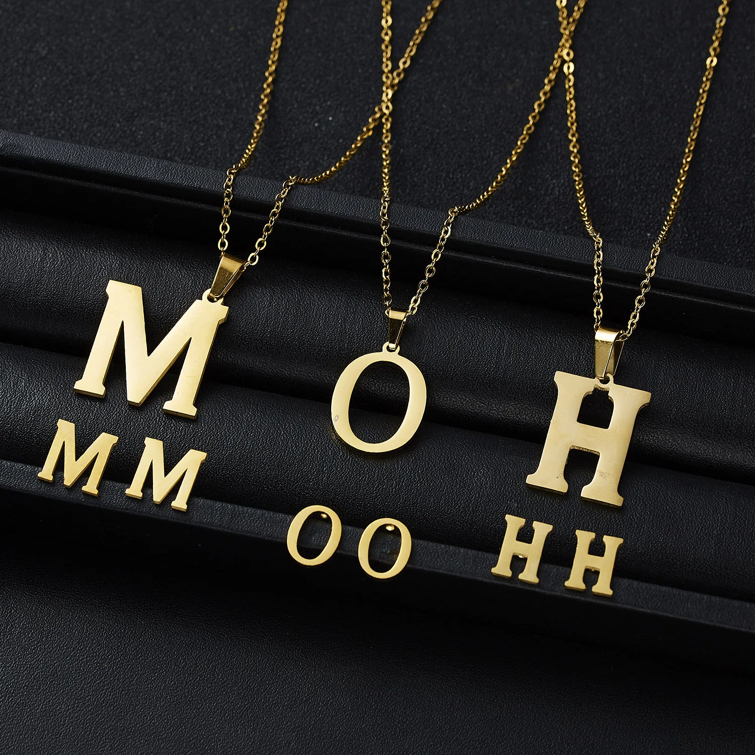 Rinhoo 1Set Gold Stainless Steel Letter Shape Pendant Link Chain Necklace and Stud Earring For Women's Fashion Jewelry Gift
Rinhoo 1Set Gold Stainless Steel Letter Shape Pendant Link Chain Necklace and Stud Earring For Women's Fashion Jewelry Gift