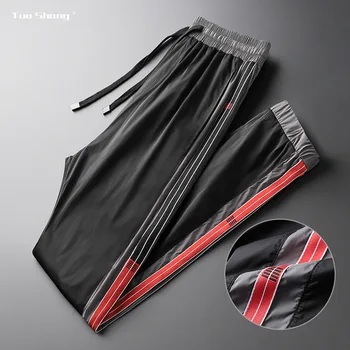 2020 Mens Thin Jogger Pants Drawstring Casual Sports Pants Men Middle Waist Fashion Side Stripe Designer Joggers Pantalon Homme
2020 Mens Thin Jogger Pants Drawstring Casual Sports Pants Men Middle Waist Fashion Side Stripe Designer Joggers Pantalon Homme
