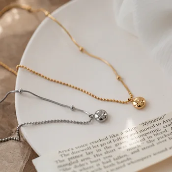 YUN RUO 2020 Fashion Yellow Gold Color Lucky Gold Beads Pendant Necklace Chic Titanium Steel Jewelry Woman Accessory Never Fade
YUN RUO 2020 Fashion Yellow Gold Color Lucky Gold Beads Pendant Necklace Chic Titanium Steel Jewelry Woman Accessory Never Fade