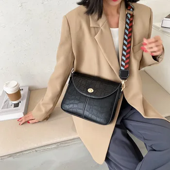 Large Capacity Bag For Women 2020 New Handbag Fashion Alligator Pattern Hit Color Shoulder Strap Commute Shoulder Bag B169
Large Capacity Bag For Women 2020 New Handbag Fashion Alligator Pattern Hit Color Shoulder Strap Commute Shoulder Bag B169