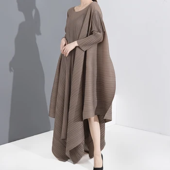 LANMREM 2020 Round Neck Bawting Sleeves Pleated Plue Maxi Dress Back Lace Up Adjusted Irruglar Pullover Loose Vestido PA59304
LANMREM 2020 Round Neck Bawting Sleeves Pleated Plue Maxi Dress Back Lace Up Adjusted Irruglar Pullover Loose Vestido PA59304