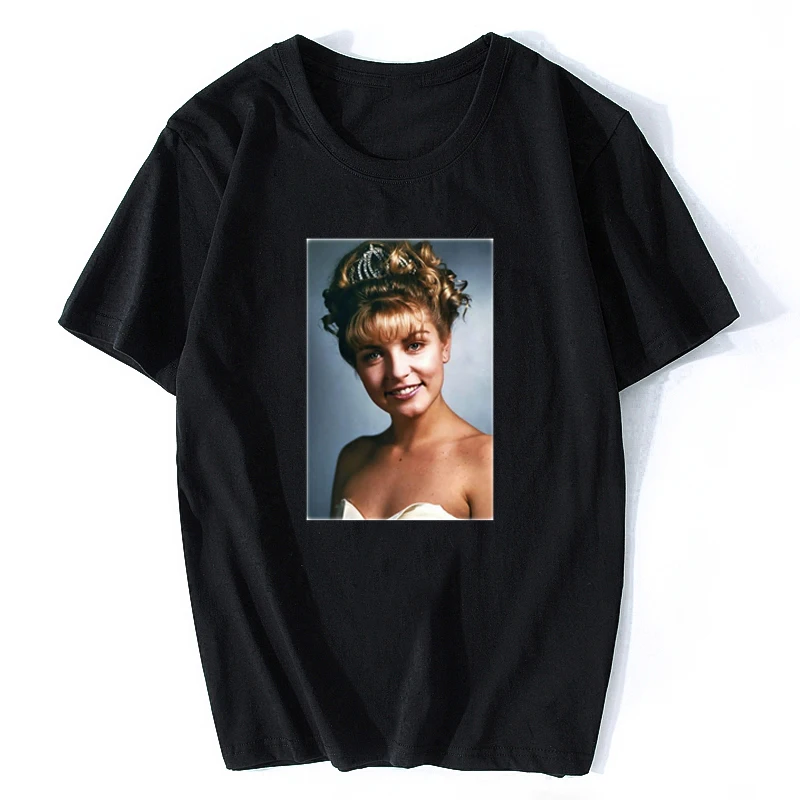 Who Is Laura Palmer Twin Peaks - Shirt TShirt David Lynch Fashion Classic Mens T Shirts Fashion
Who Is Laura Palmer Twin Peaks - Shirt TShirt David Lynch Fashion Classic Mens T Shirts Fashion