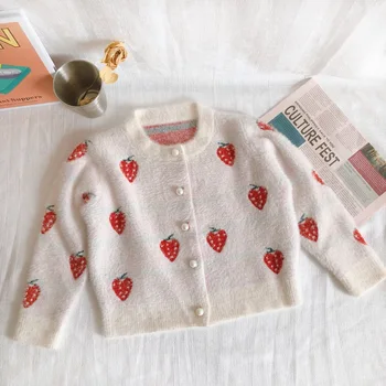 WLG girls autumn winter sweaters kids thick strawberry printed white casual cardigan baby girl warm sweater 2-6 years 
WLG girls autumn winter sweaters kids thick strawberry printed white casual cardigan baby girl warm sweater 2-6 years