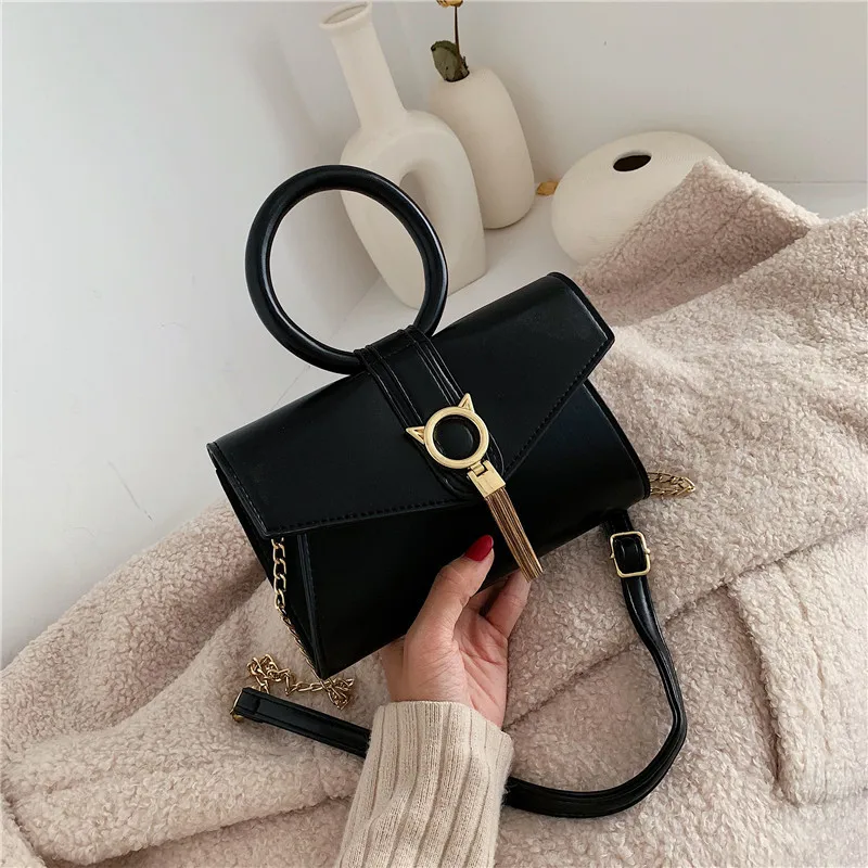 Non-mainstream Design Bag 2019 New Style Circular Ring Hand Vintage Contrast Color Clutch Shoulder Women's Irregular Versatile
Non-mainstream Design Bag 2019 New Style Circular Ring Hand Vintage Contrast Color Clutch Shoulder Women's Irregular Versatile
