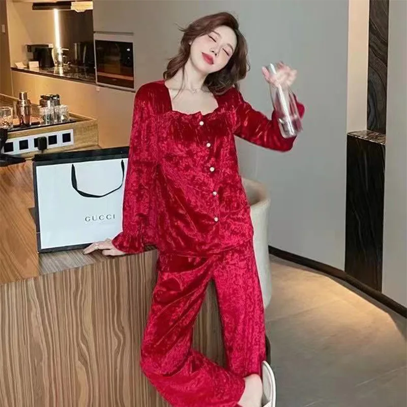 Sexy Square Collar Women Velour Pajamas Sets 2PCS Bride Pyjamas Suit Bud Sleeve Sleepwear Lingerie Nightwear Autumn Home Clothes
Sexy Square Collar Women Velour Pajamas Sets 2PCS Bride Pyjamas Suit Bud Sleeve Sleepwear Lingerie Nightwear Autumn Home Clothes