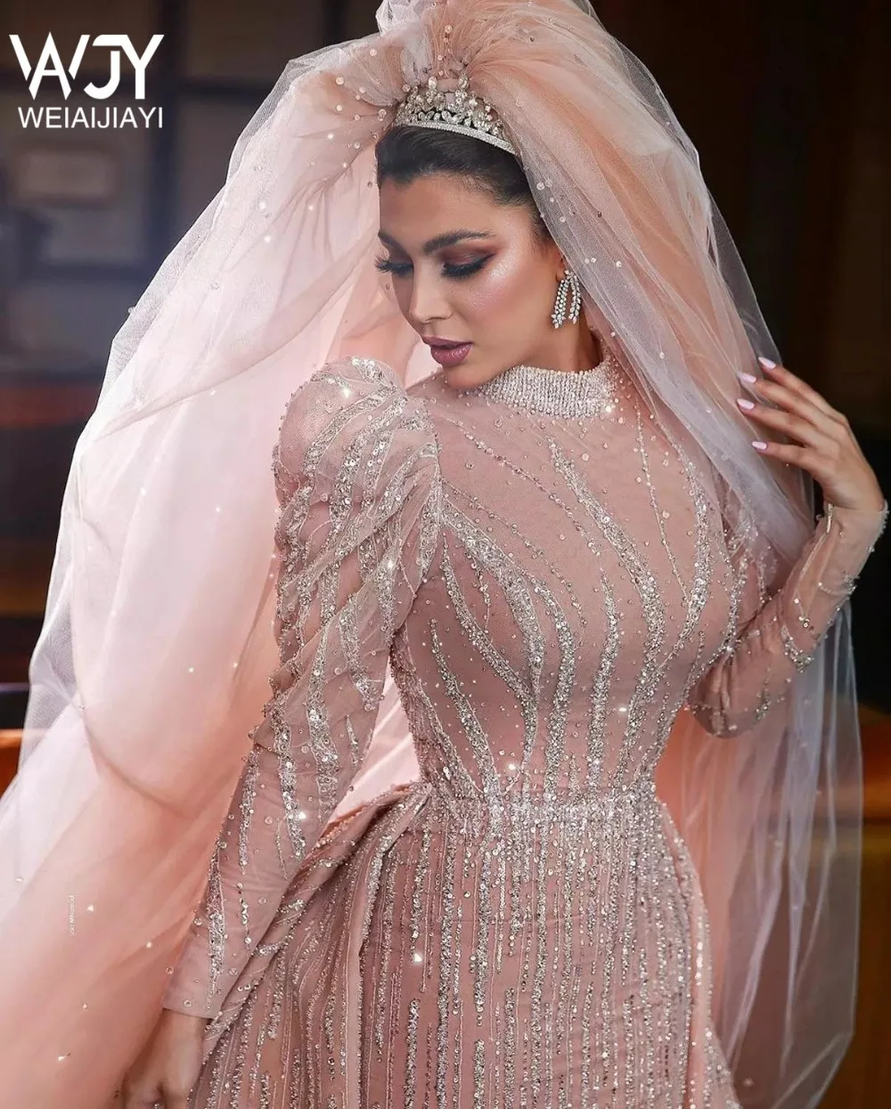4 Arabic-Beading-Mermaid-Wedding-Dresses-With-Detachable-Train-2020-Long-Sleeves-Crystal-Wedding-Gowns-Luxurious-robes.jpg_Q90.jpg_ (3)