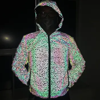 Spring 2020 New Bird's Nest Design Dazzle Color Reflective Jacket Colorful Glow-in-the-dark Personality Coat Men's Wear
Spring 2020 New Bird's Nest Design Dazzle Color Reflective Jacket Colorful Glow-in-the-dark Personality Coat Men's Wear