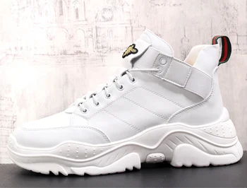 2019New Arrival Men Casual Shoes Fashion Footwear Hip Hop Flat High Top Sneakers Men's Soft Sports Breathable wild fashion Shoes 
2019New Arrival Men Casual Shoes Fashion Footwear Hip Hop Flat High Top Sneakers Men's Soft Sports Breathable wild fashion Shoes