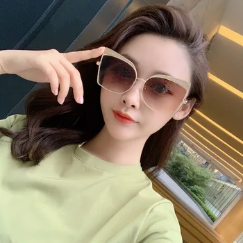 Vintage Round Sunglasses Women Frame Eyebrow Sun glasses For Men Luxury Outdoor Sport Shades UV400 Couple Cat eye Eyewear
Vintage Round Sunglasses Women Frame Eyebrow Sun glasses For Men Luxury Outdoor Sport Shades UV400 Couple Cat eye Eyewear