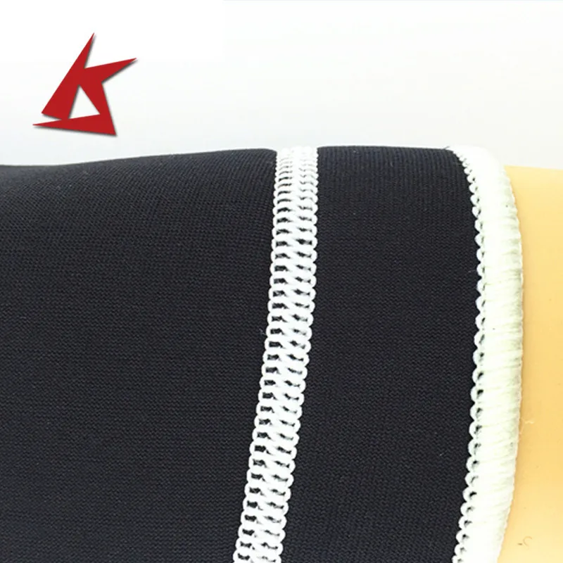 Neoprene Sweat Absorbing Breathable Elbow Guard Shuttlecock Basketball Sports Elbow Guard
Neoprene Sweat Absorbing Breathable Elbow Guard Shuttlecock Basketball Sports Elbow Guard