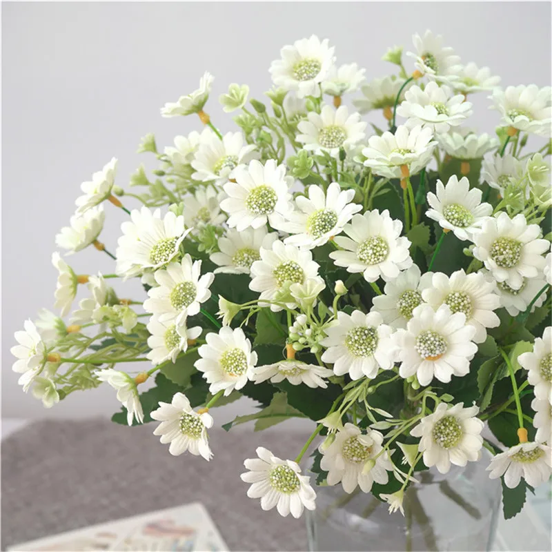 15 Heads Artificial Daisy Flower Silk Real Touch Fake Flowers for Wedding Party Home Decoration Accessories valentines day gift
15 Heads Artificial Daisy Flower Silk Real Touch Fake Flowers for Wedding Party Home Decoration Accessories valentines day gift