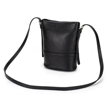 Leather female mobile phone bag new small bag fashion wild bucket bag first layer cowhide shoulder messenger bag
Leather female mobile phone bag new small bag fashion wild bucket bag first layer cowhide shoulder messenger bag