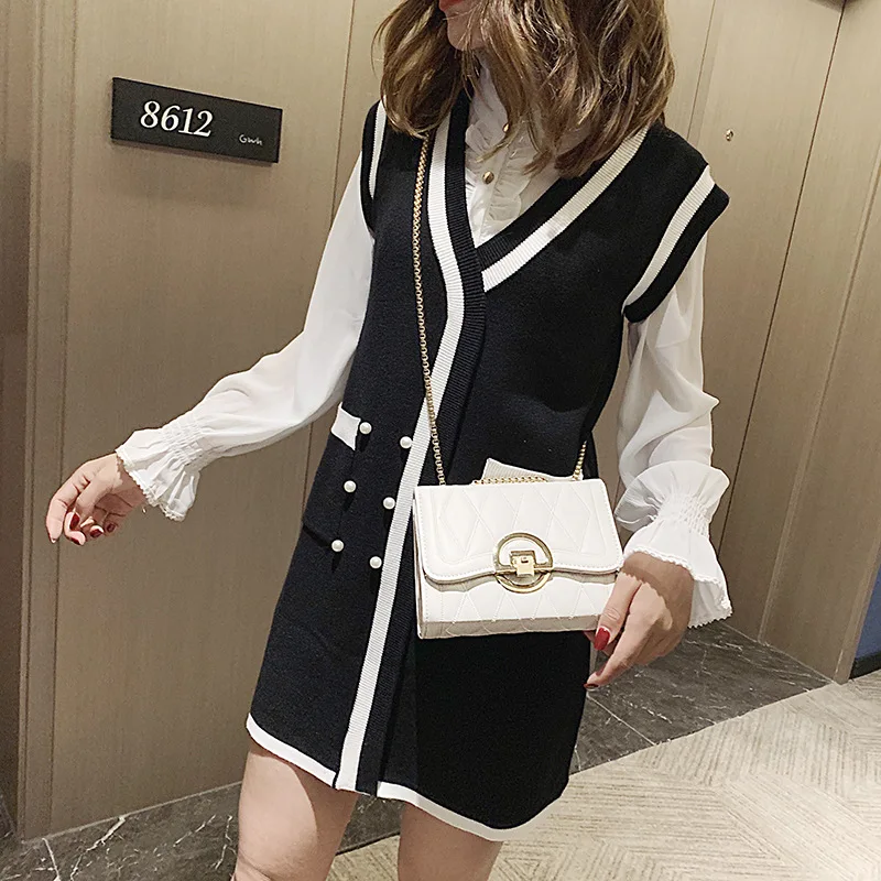 2019 Summer New Style LADY'S Bags PU Leather Shoulder Messenger Bag Embroidery Lock Square Sling Bag Pu
2019 Summer New Style LADY'S Bags PU Leather Shoulder Messenger Bag Embroidery Lock Square Sling Bag Pu