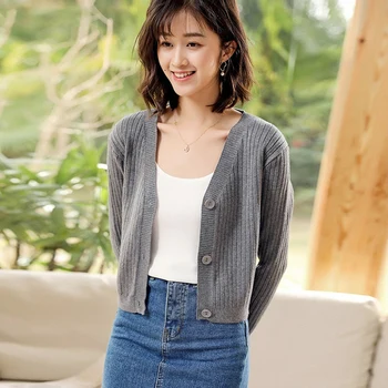 Women's retro wild V-neck solid color short knit cardigan fashion wild trend casual jacket For Women
Women's retro wild V-neck solid color short knit cardigan fashion wild trend casual jacket For Women