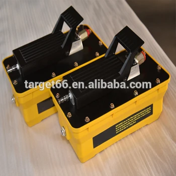 2300ml Foot Hydraulic oil Pump , oil pump for car repair frame machine 
2300ml Foot Hydraulic oil Pump , oil pump for car repair frame machine